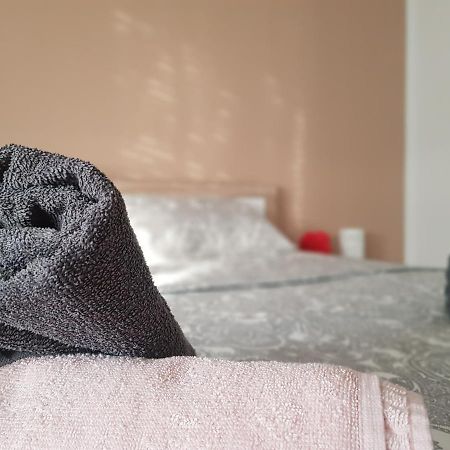 Apartmani Milutin Brodarica  Luaran gambar